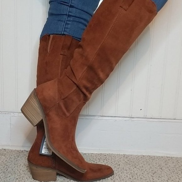 Universal Thread Shoes - Women's Lainee Heeled Scrunch Fashion Boots Universal Thread brown/barb